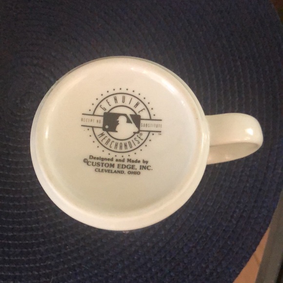 🎄 Like new!  Never used! 🎄Detroit Tigers MLB Cartoon Mug Collectors - Picture 6 of 6